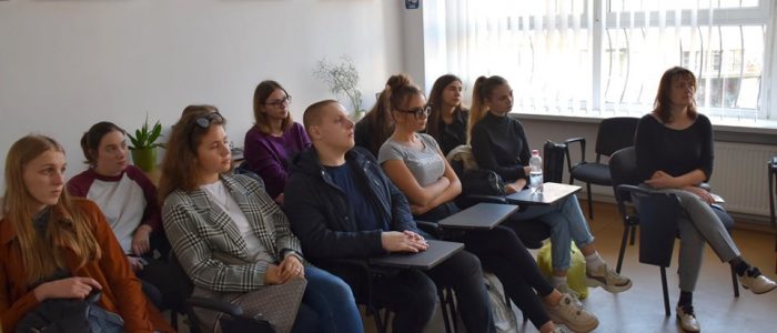 73218368_2375042236080329_8693224449480065024_n